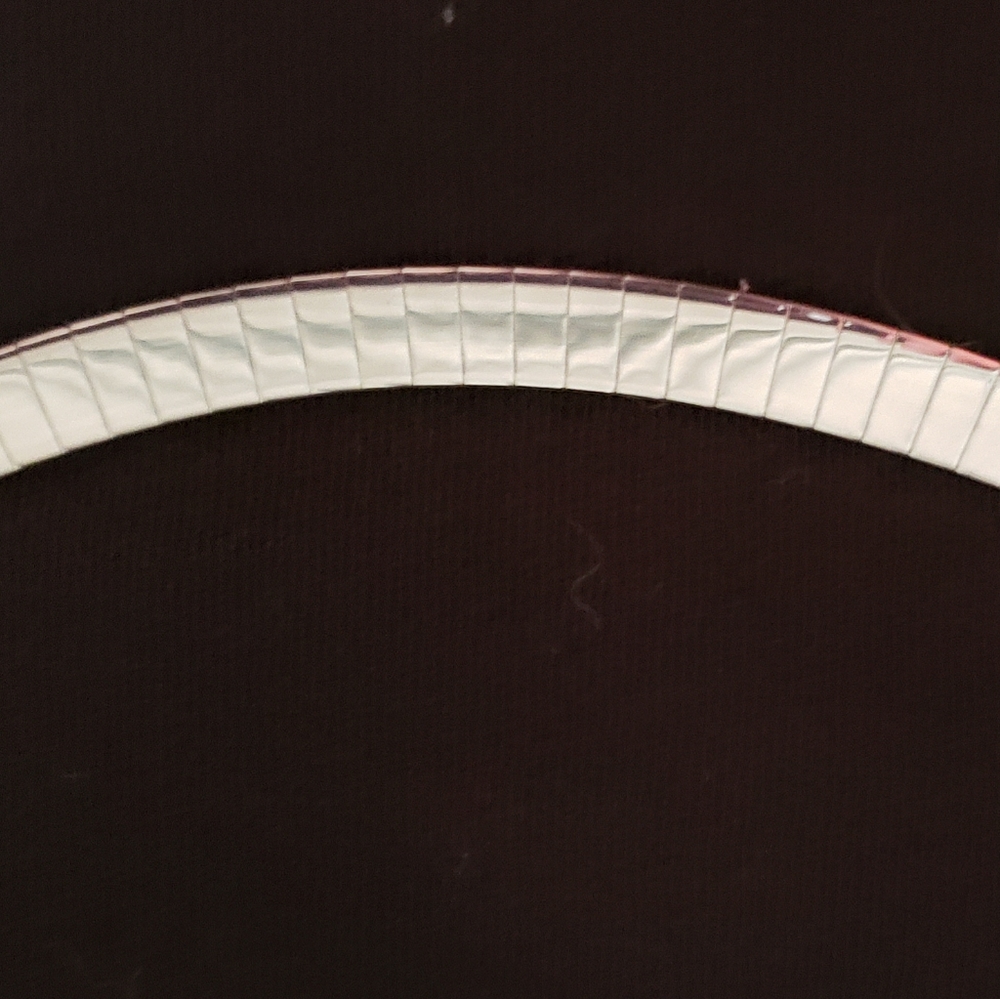 Necklace - Picture 2 of 3